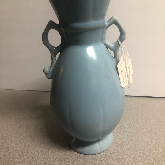 Vintage Blue Weller Pottery Vase Floral with Chip - Picture 5 of 7